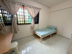 Blk 240 Yishun Ring Road (Yishun), HDB 5 Rooms #580100381